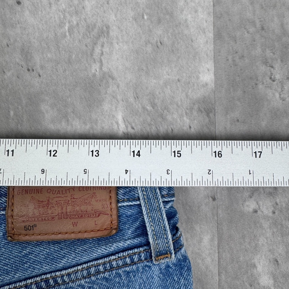 Levi's 501 Cut Off Shorts Women's 28 Premium Collection Distressed Denim Y2K - Picture 9 of 10